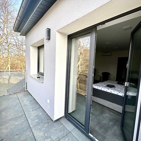 Apartmany Premium Se Soukromym Parkovanim Česká Lípa Exterior foto